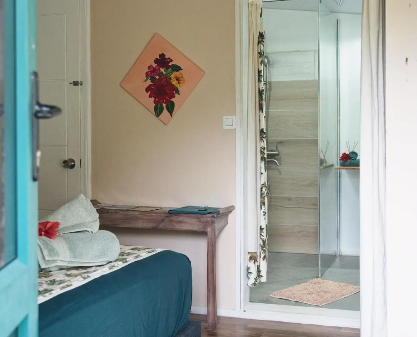 Teavapiti Lodge Uturoa Pensjonat